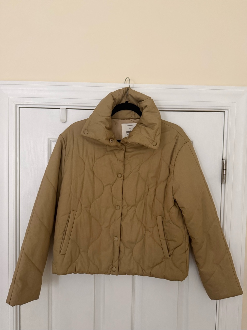 Cropped Quilted Puffer Jacket in Tan